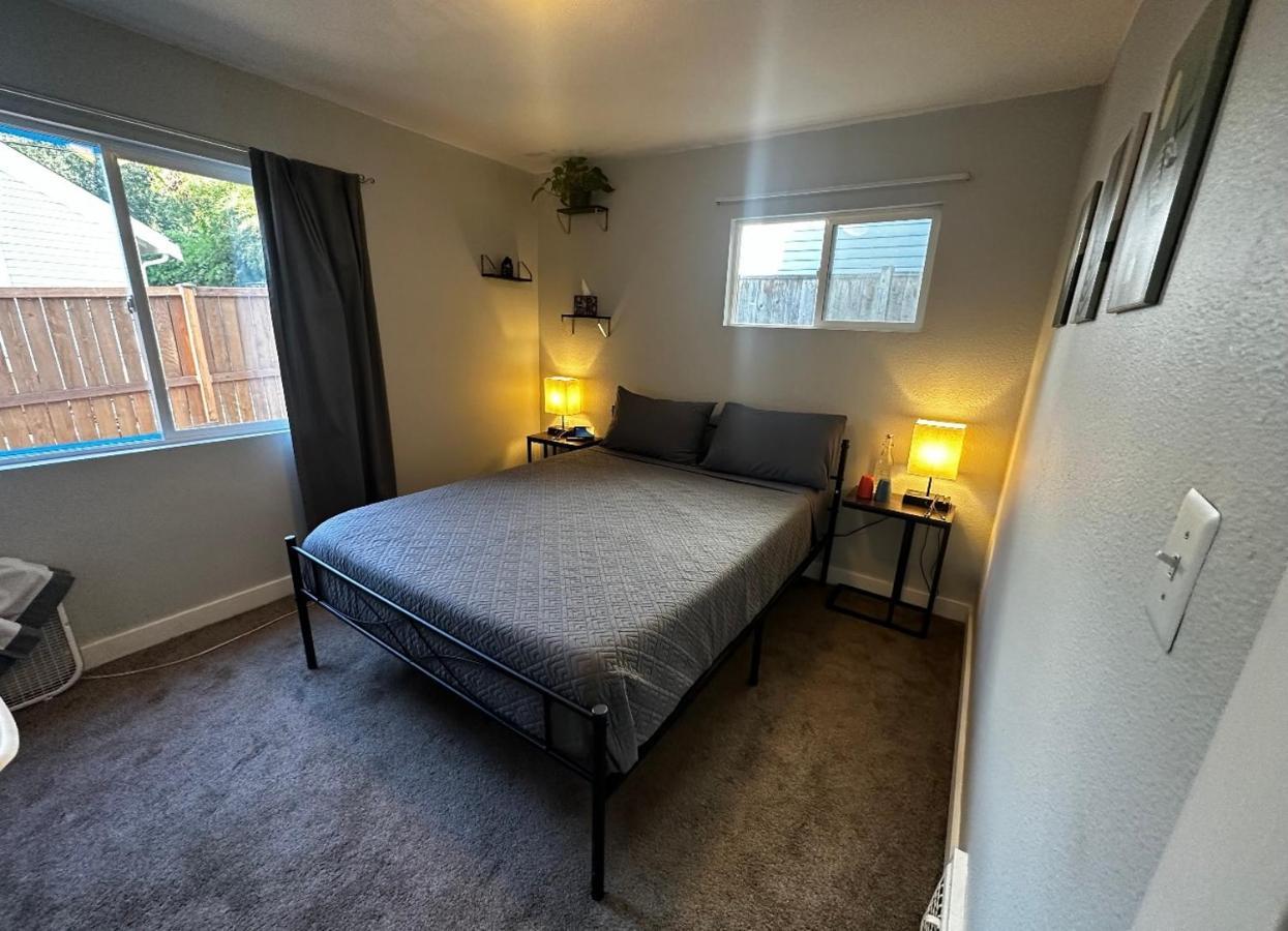Tacoma Homestay- With Breakfast Included-Private Room Bilik gambar